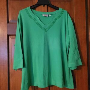 Women's Size 3X Quaker Factory Green Sequins 3/4 Sleeve Top